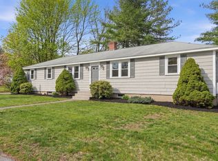 18-20 Genetti Cir, Bedford, MA 01730