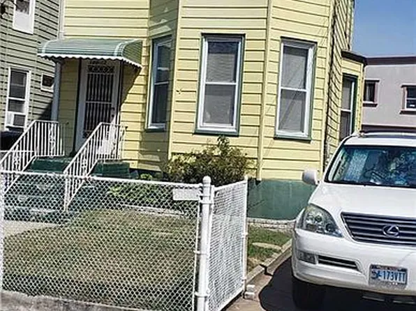 14415 97th Ave, Jamaica, NY 11435