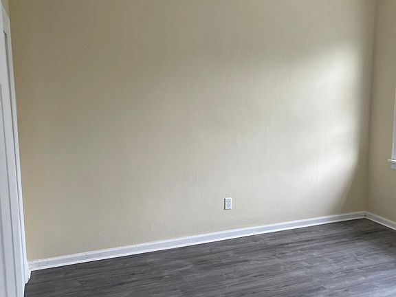 5th image of 2049 Haviland Ave Floor 2