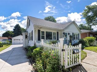 615 Indiana Dr, Erie, PA 16505