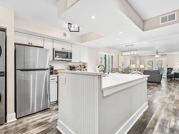 5th image of 223 Maison Dr. #D-8