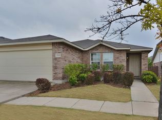 1840 Thorntree Ln, Justin, TX 76247