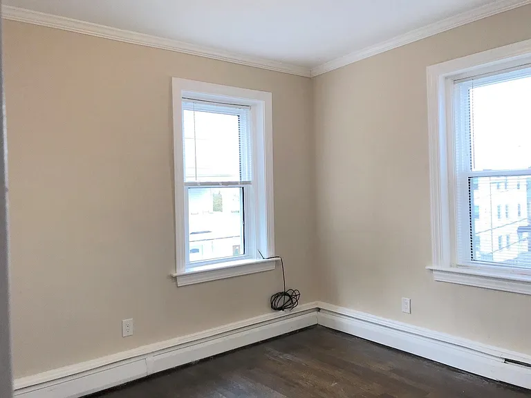 282-288 Revere St — Photo 2