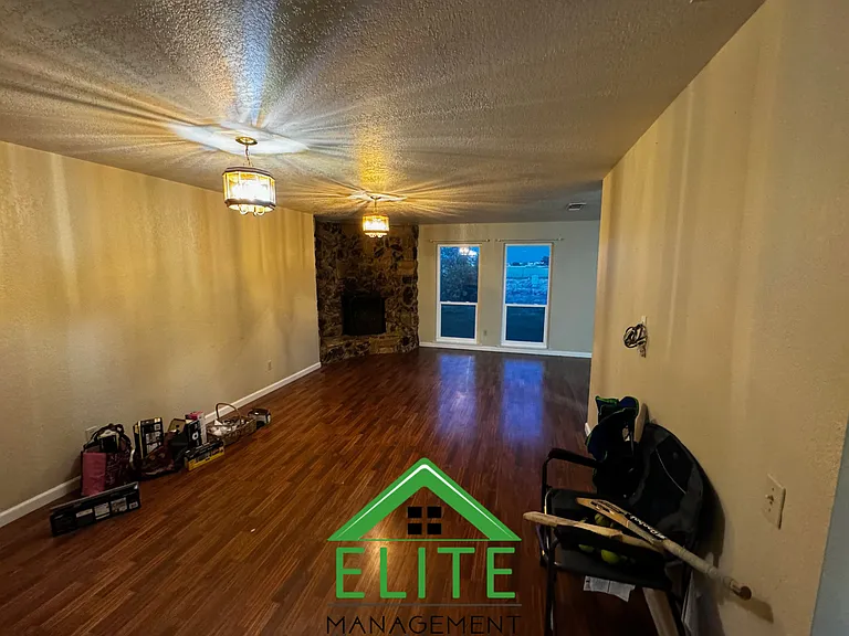 7221 Hedge Ave #1 — Photo 8