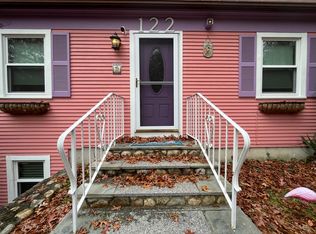 122 Old Mill Rd, Marstons Mills, MA 02648