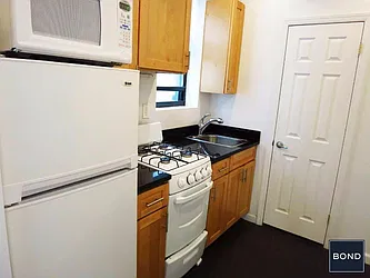 Rented by Bond New York
