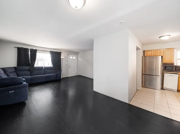 95 Old Bergen Rd, Jersey City, NJ 07305
