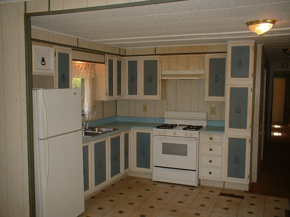 33 kitchen