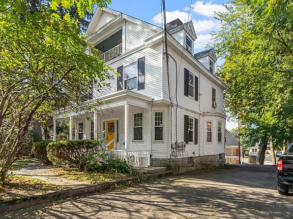 2nd image of 305 Nesmith St