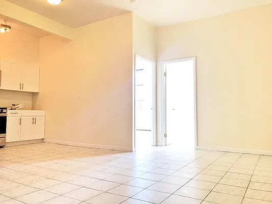 Rented by Ridgewood Realty Group | media 3