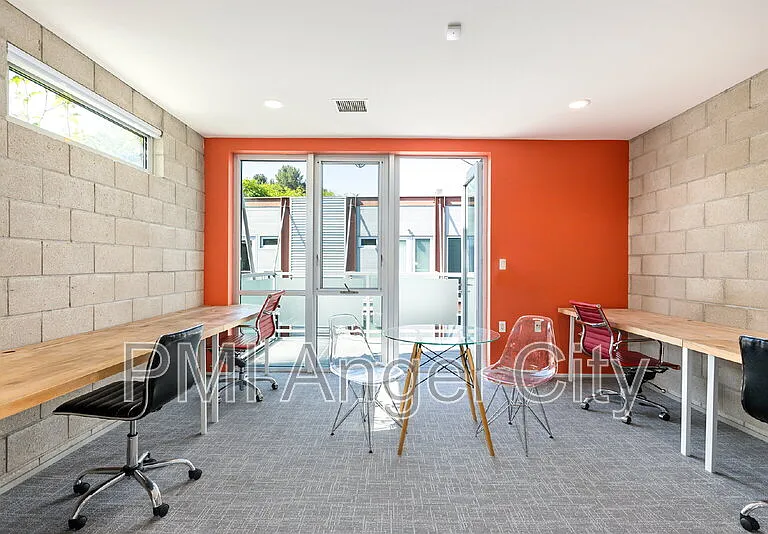 3450 Cahuenga Blvd W #607 — Photo 11