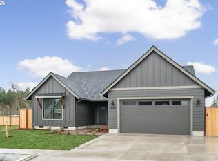 88105 Wymore Ln, Veneta, OR 97487