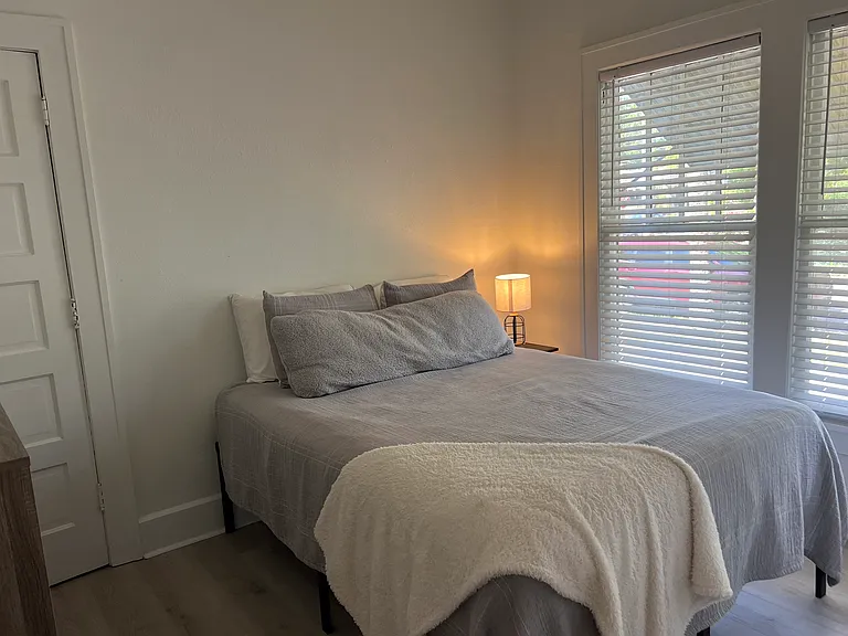 1121 Cherry St NE #1121 — Photo 6