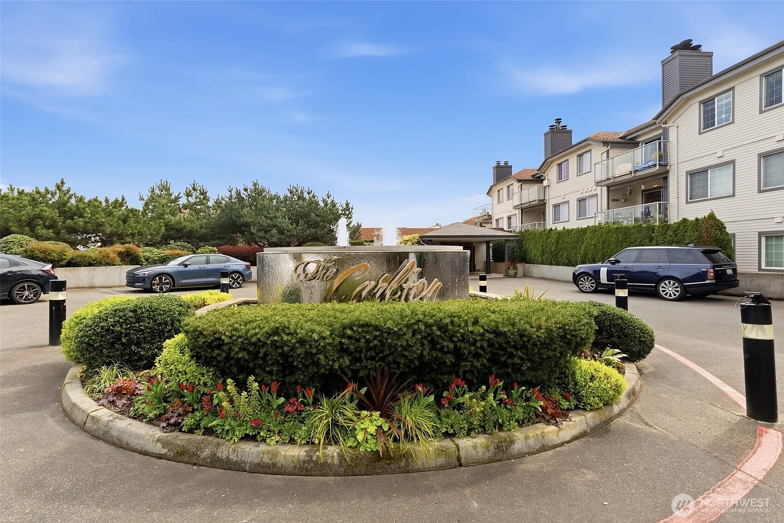 2760 76th Avenue SE #505 photo 1