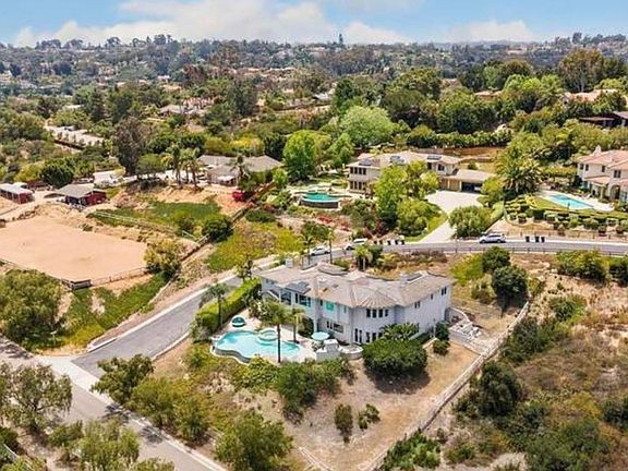 2nd image of 970 Dove Run Rd