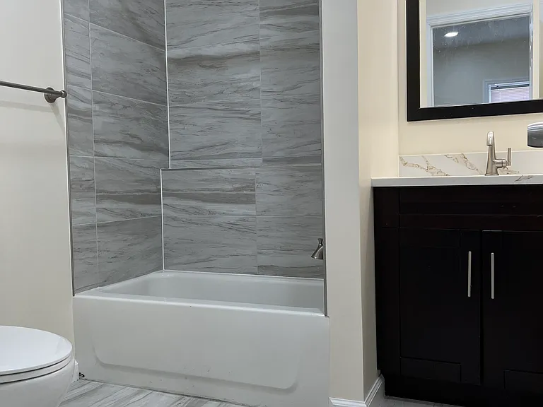 32 Giles Ave #1 — Photo 9