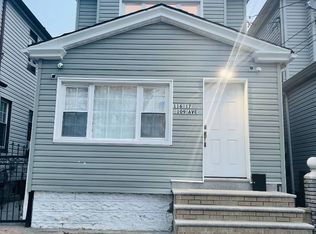 116-17 109th Ave FLOOR 2, South Ozone Park, NY 11420