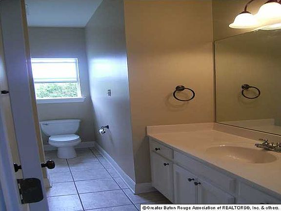5th image of 16464 Ole Homestead Ln