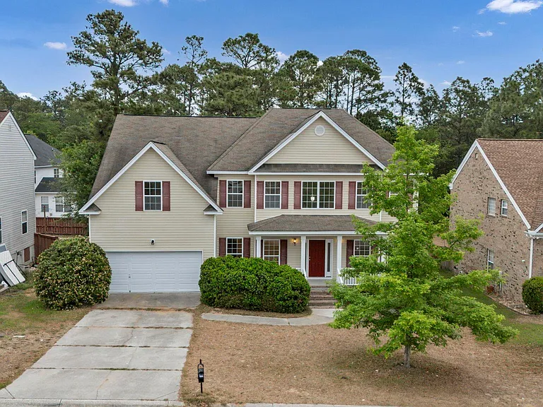 109 Cotoneaster Dr — Photo 19