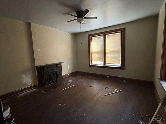 3rd image of 641 Steiner Ave