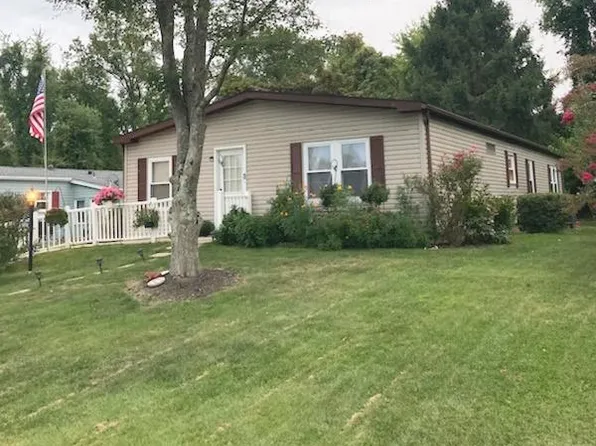 737 Dogwood Dr, North Wales, PA 19454