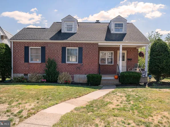1034 Terrace Ln, Pottstown, PA 19464