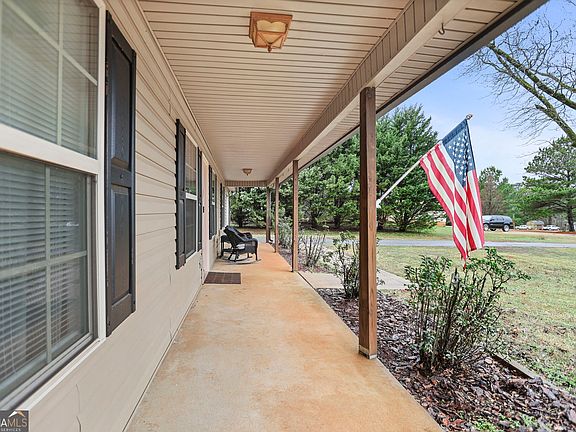 4th image of 2621 Old Alabama Rd