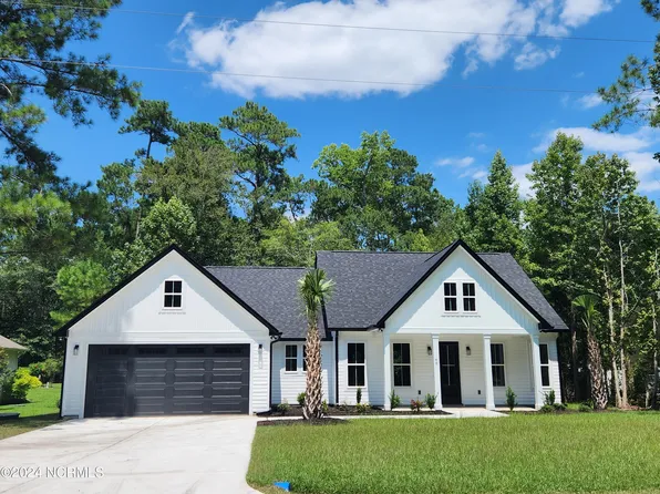 48 Country Club Drive, Shallotte, NC 28470