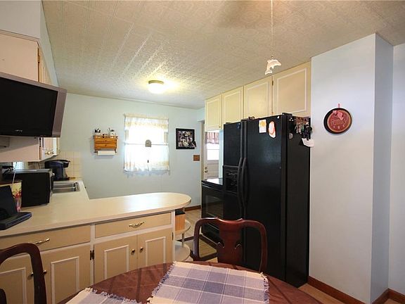 5th image of 5033 Pensacola Blvd