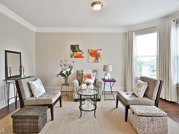 3rd image of 8 Canyon View Dr #18