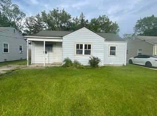 5617 Burns Rd, North Olmsted, OH 44070