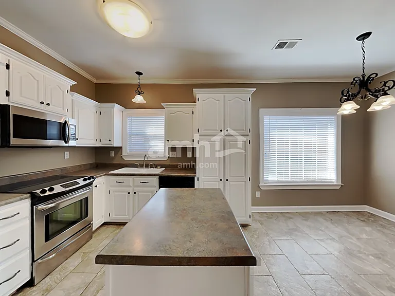 2668 Mariah Ln — Photo 4