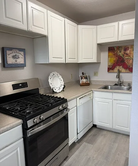 3661 Mount Diablo Blvd #9 — Photo 1
