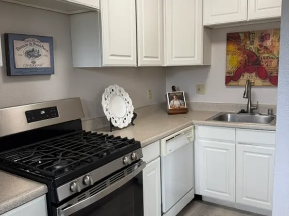 3661 Mt Diablo Blvd APT 9, Lafayette, CA 94549