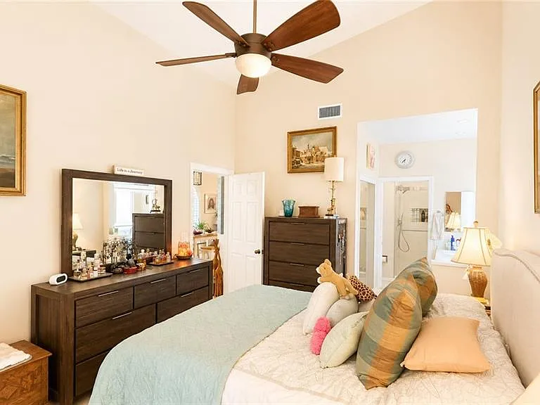 8274 Twelve Oaks Cir #126 — Photo 23