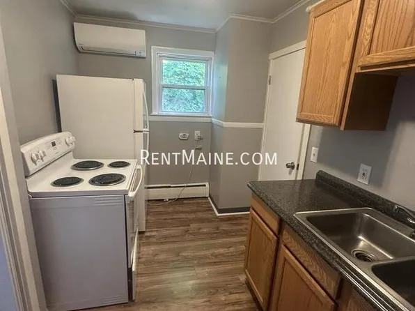 513 Main St #10, Vassalboro, ME 04989