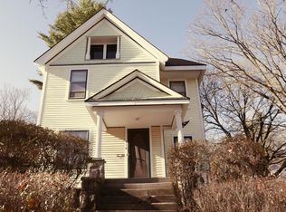 818 Davis St, Kalamazoo, MI