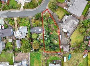 7258 Ridge Dr, Burnaby, BC V5A 1B5