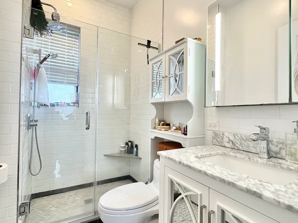 18-64 41st Street image 17 of 18