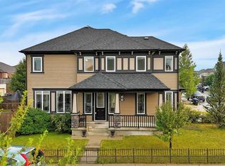 200 N Windgate Close SW, Airdrie, AB T4B 3T1