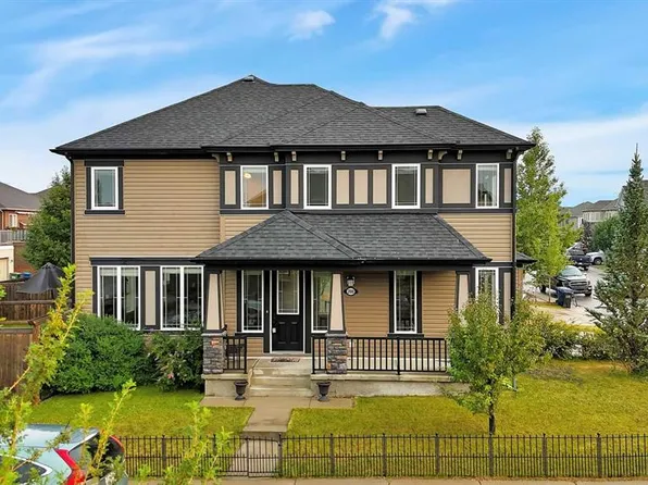 200 N Windgate Close SW, Airdrie, AB T4B 3T1