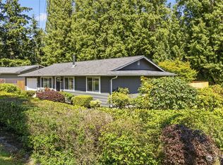 19280 Brockton Ave NE, Suquamish, WA 98392