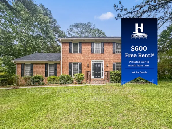 561 Chatham Trl, Jonesboro, GA 30238