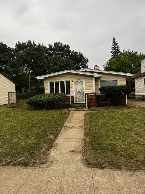 2535 W 19th Ave