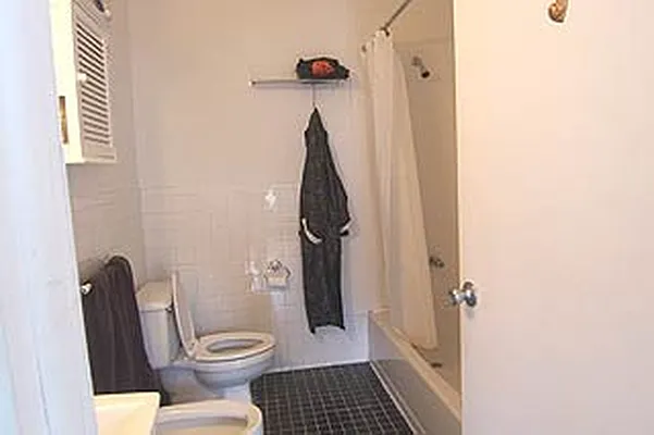 Rented by R New York | media 20