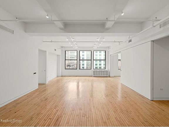 3rd image of 144 W 27th St Rm 8