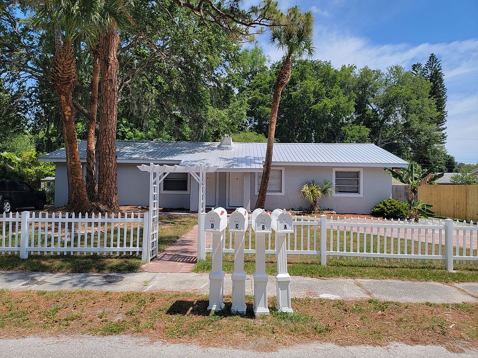 1st image of 2111 Palm Ter #B