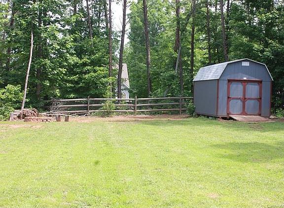 5th image of 136 Farmdale Dr #61