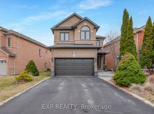 138 Princeton Gate, Vaughan, ON L6A2S7