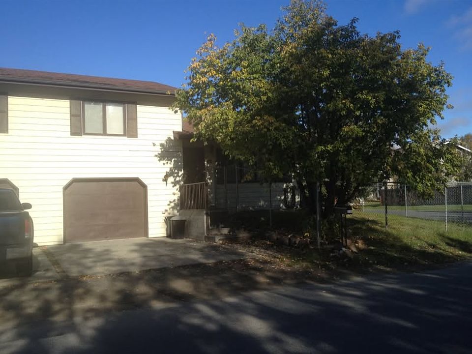 1st image of 3106 17th Ave